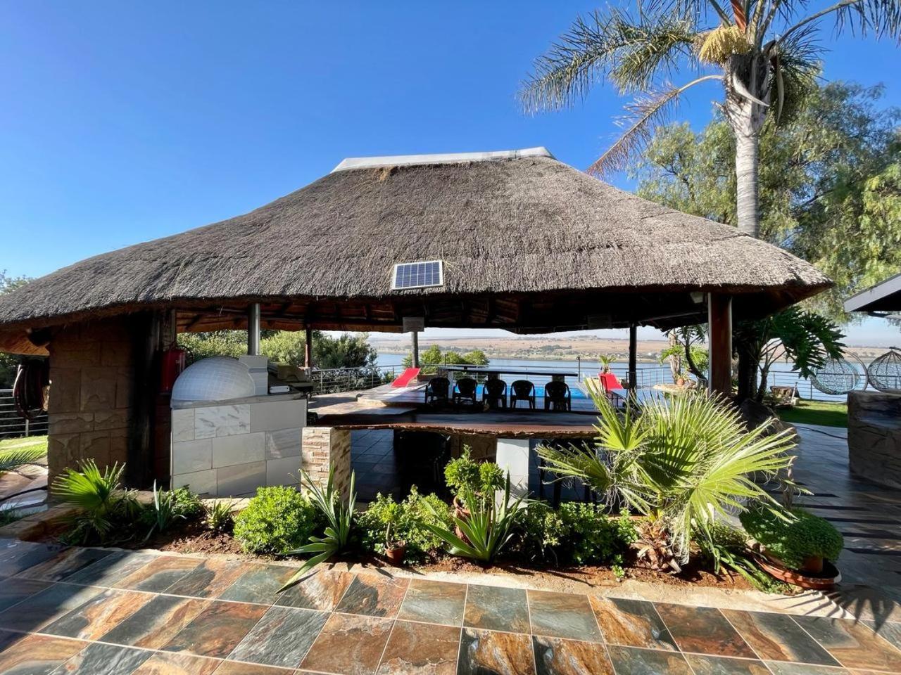Eagles View Kungwini Hotel Bronkhorstspruit Bagian luar foto