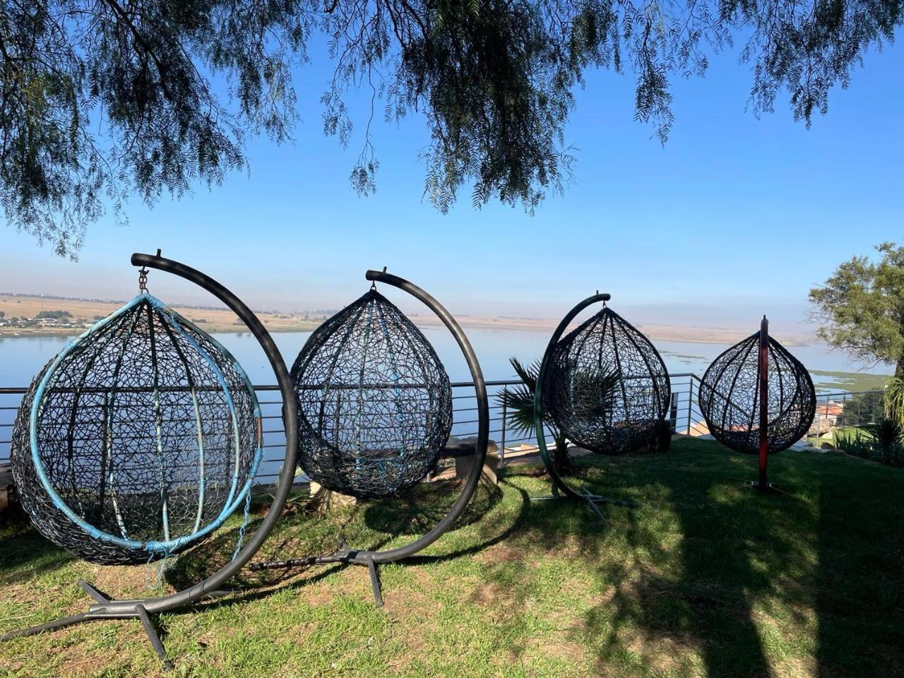 Eagles View Kungwini Hotel Bronkhorstspruit Bagian luar foto